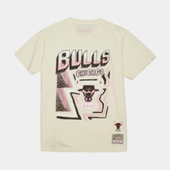 Mitchell & Ness Chicago Bulls Sidewalk Sketch Mens Short Sleeve Shirt (Beige/Black)